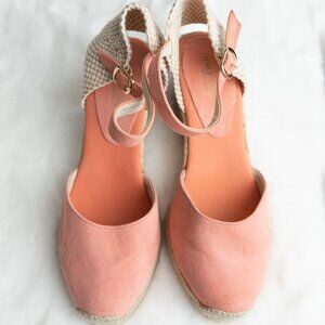 Light Peach colored sling back shoes